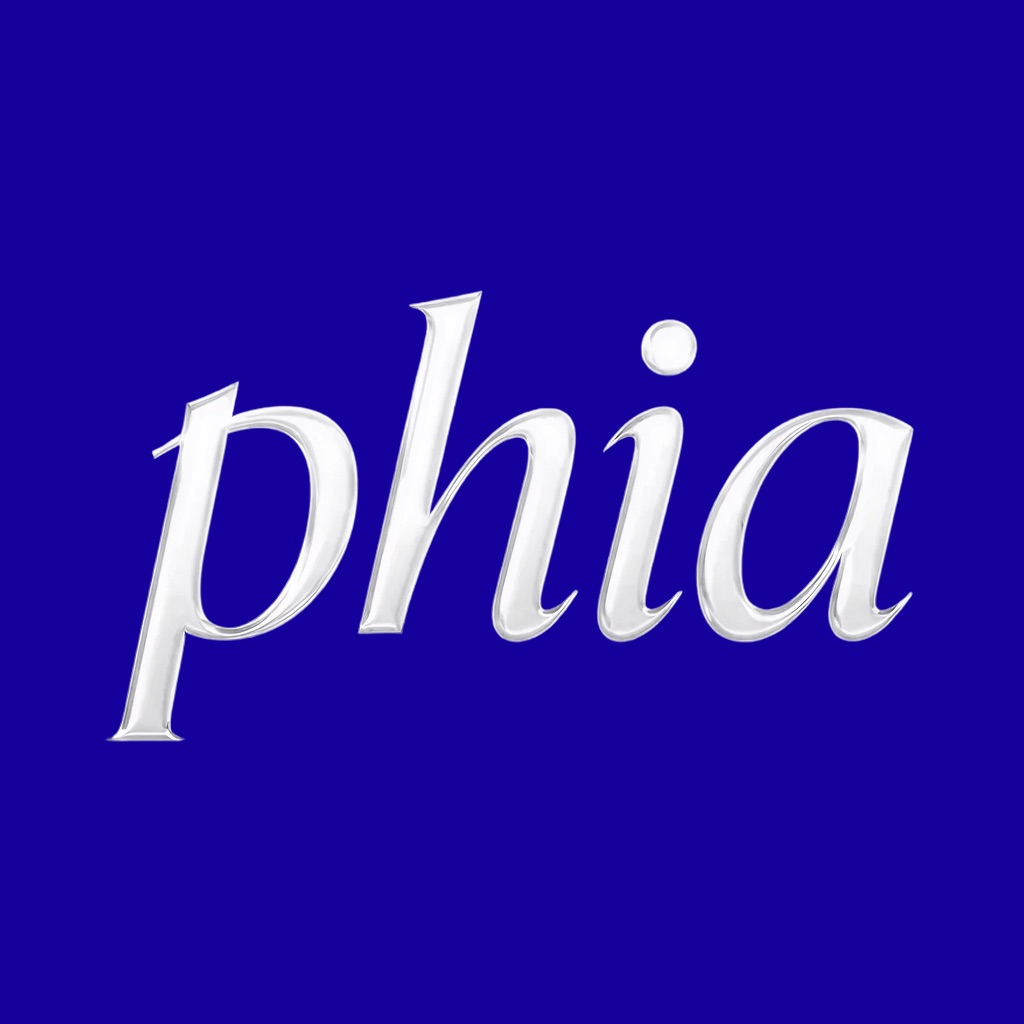 Phia: Fashion Deals & Rewards app icon